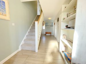 Greenhurst Road- click for photo gallery